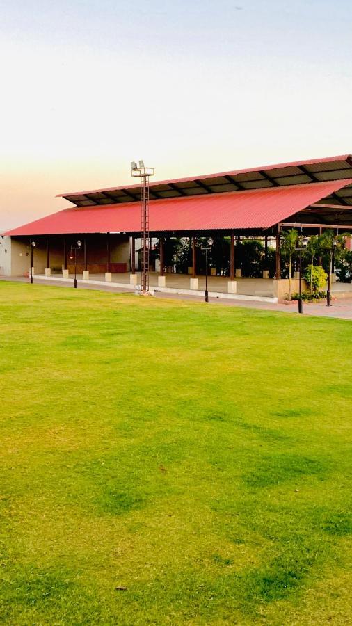 Jaidev Farms And Resort Chhindwara ภายนอก รูปภาพ